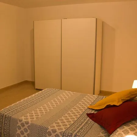 Apartment Bk Sardina's Place